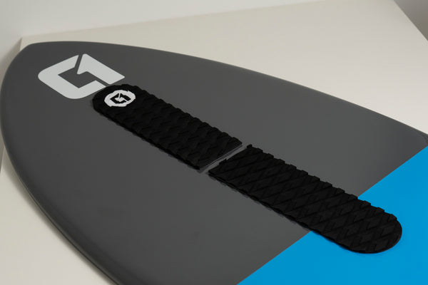 43inch Epoxy Fibreglass Skimboard Package, Bag, Arch Bar, Tailpad and Wax