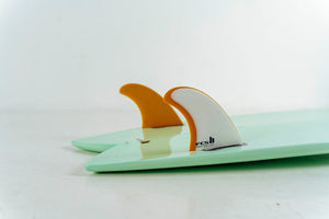 FCS II Power Twin + 1 PG L-XL Mango Fins